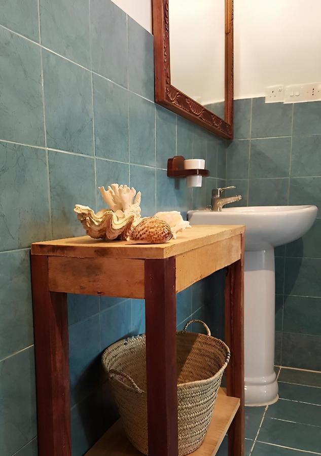 Villa Kipara - Private Beach & Pool Pwani Mchangani Dış mekan fotoğraf