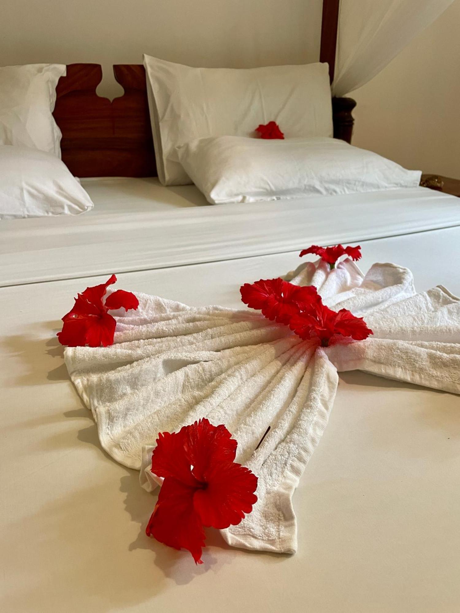 Villa Kipara - Private Beach & Pool Pwani Mchangani Dış mekan fotoğraf