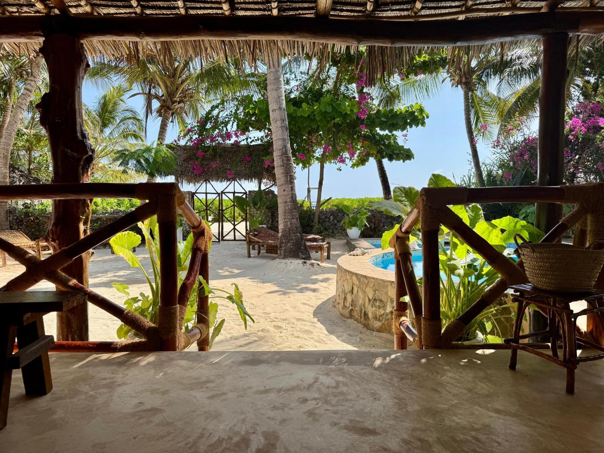 Villa Kipara - Private Beach & Pool Pwani Mchangani Dış mekan fotoğraf