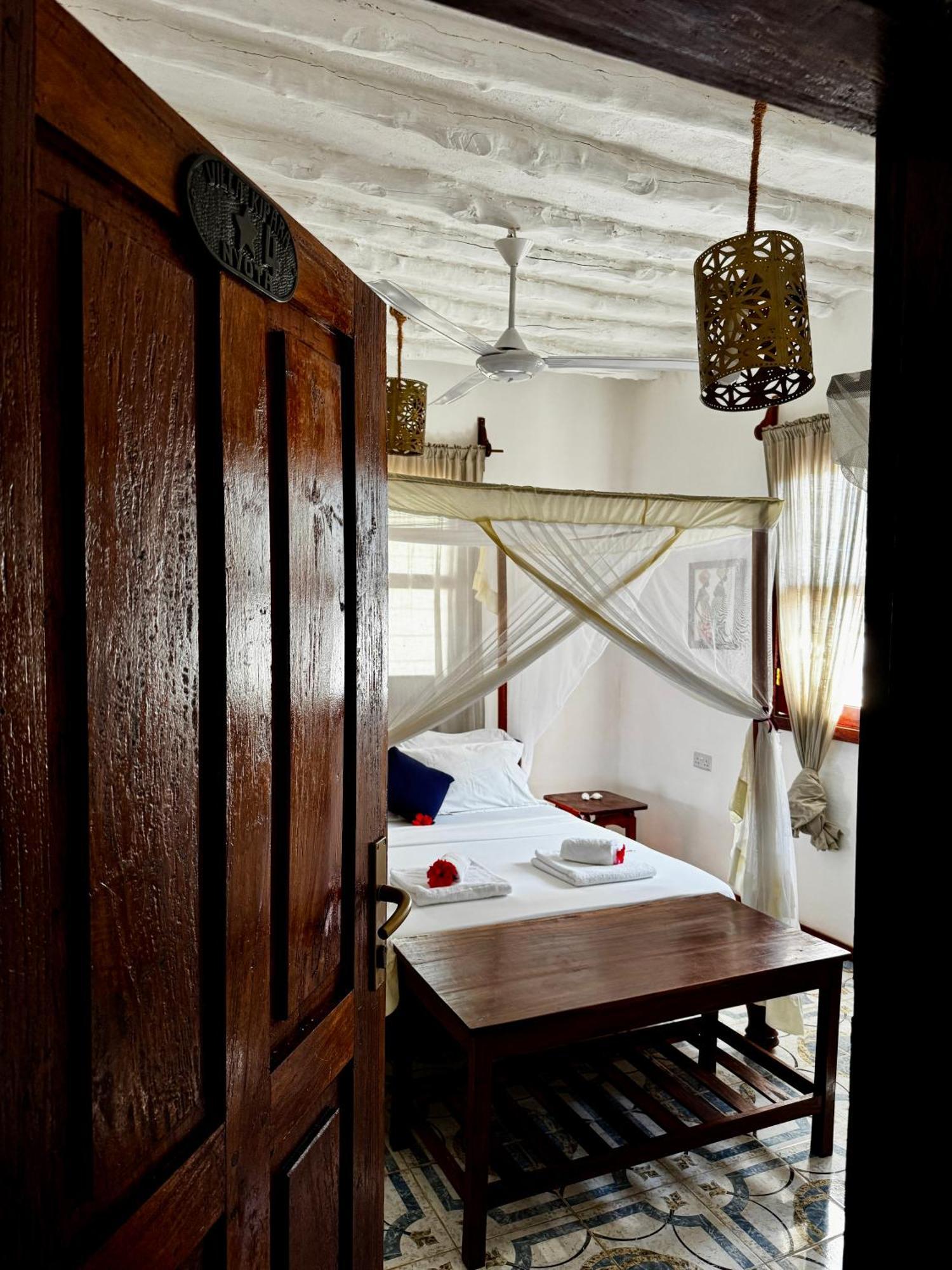 Villa Kipara - Private Beach & Pool Pwani Mchangani Dış mekan fotoğraf